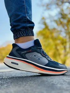 کفش اسکیچرز مدل go run