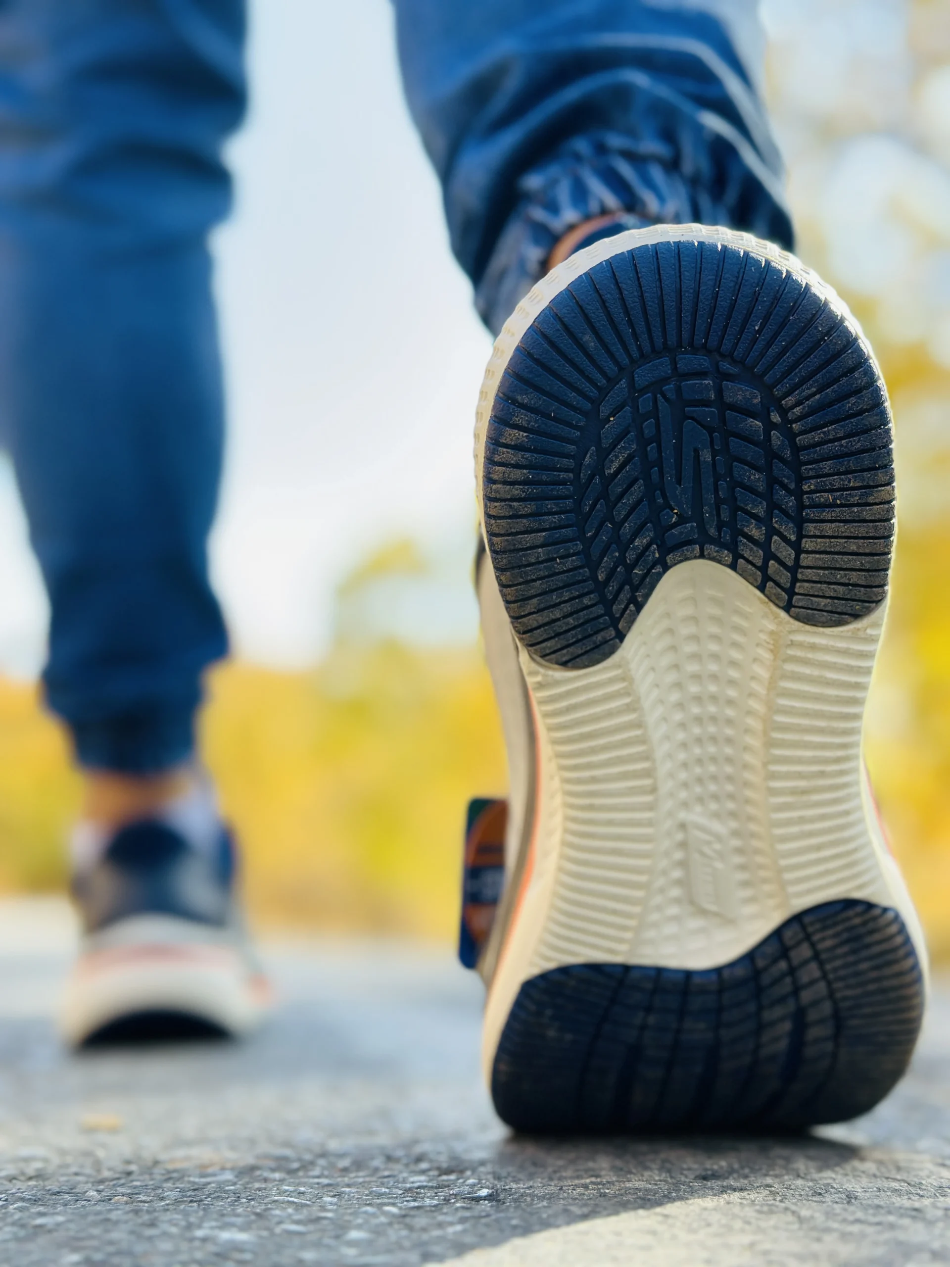 کتونی اسکیچرز مدل go run رنگ سرمه ای